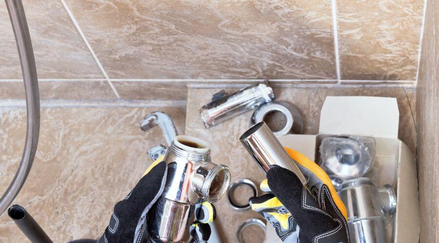 Professional gutter cleaning in Bethany Beach, DE